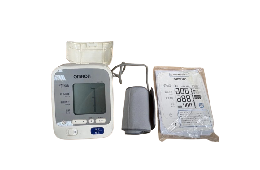 自動電子血圧計/オムロン2023年製