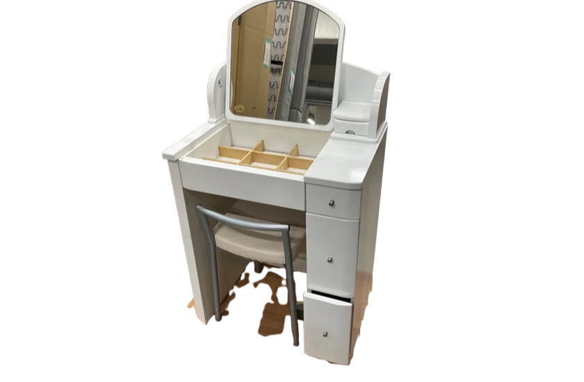 ドレッサー＆スツール